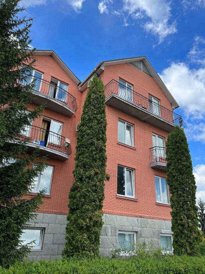 Готель Ягодин Starovoitove Exterior foto